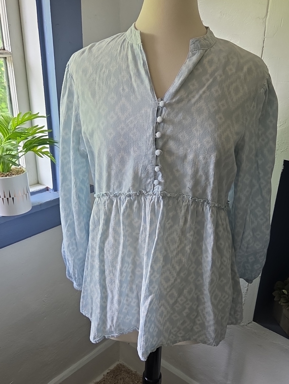 Studio West Light Blue Printed Peasant Tunic